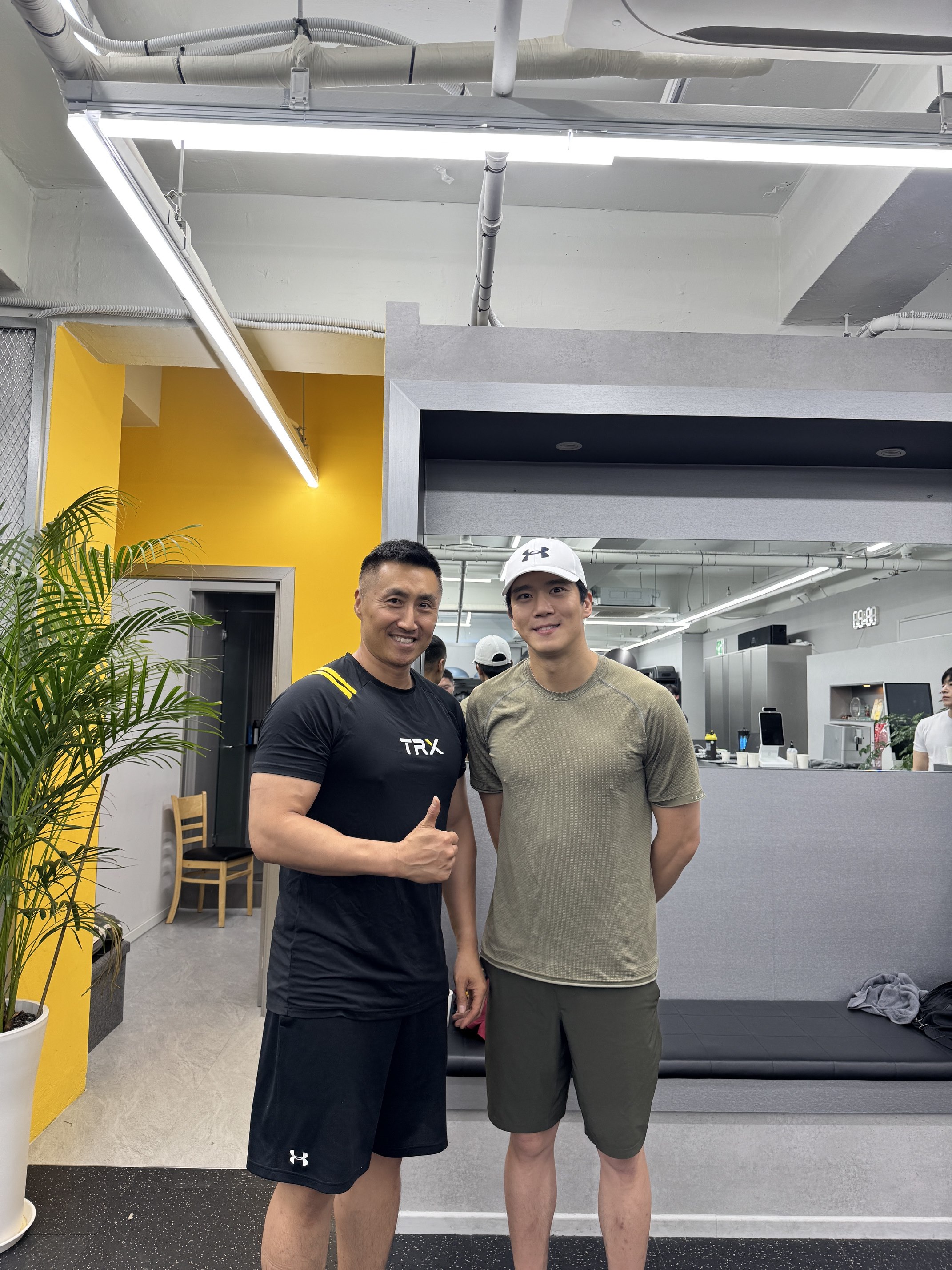 이창훈 대표와 배우 하석진